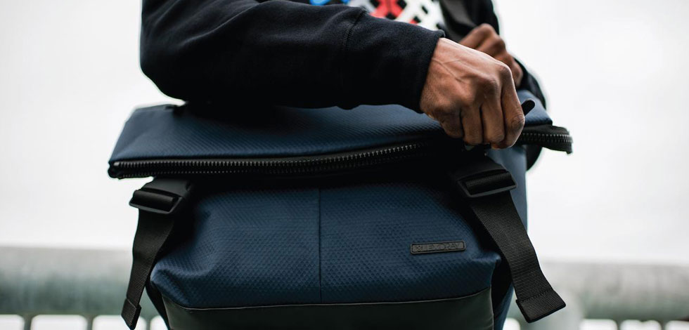 15 Best Messenger Bags For Men Available Right Now | IUCN Water